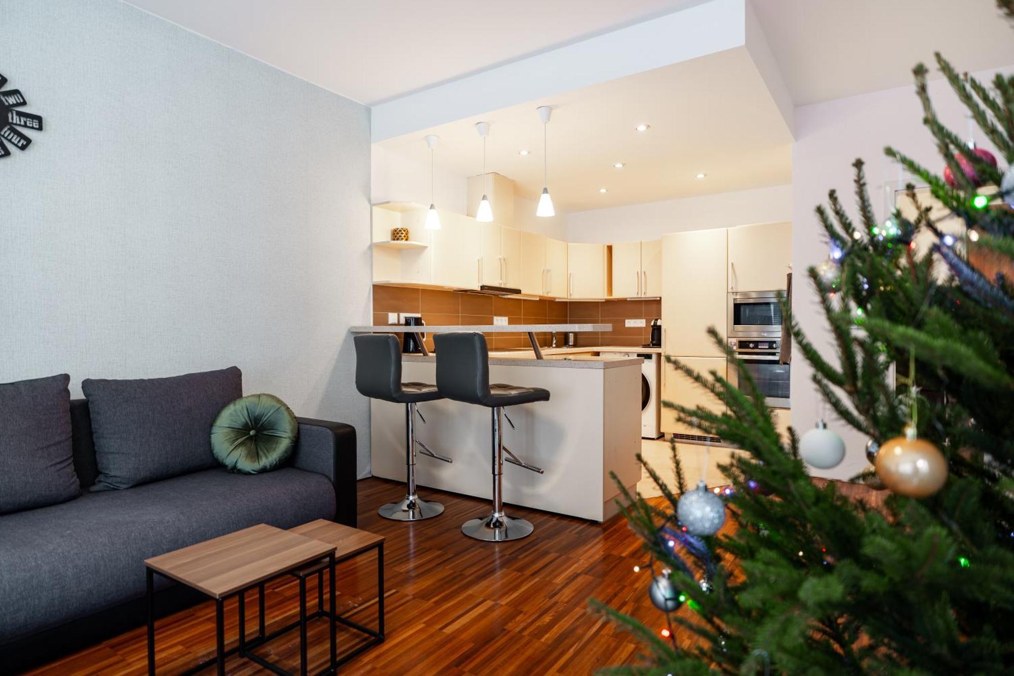 Auriapartments Karlin 2Kk S Terasou A Parkovanim Praga Exterior foto